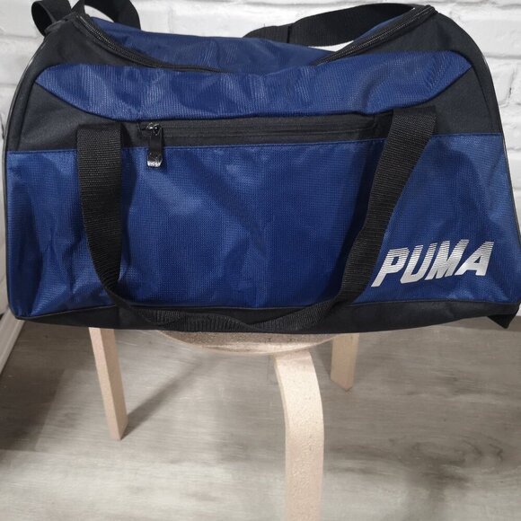Puma Navy & Black Zippered Top Closure Carry On Bag or Gym Bag - Picture 2 of 13